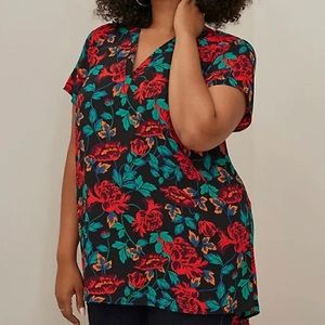 Torrid Women’s Size 0 12/14 Plus Black Floral Georgette Hi-Low Tunic Blouse NWT